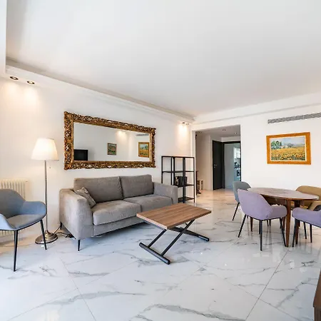 3 Pieces Palm - 2 Terrasses *